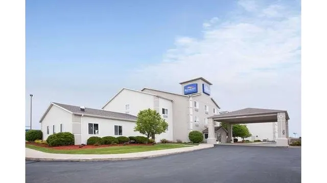 Baymont by Wyndham Auburn