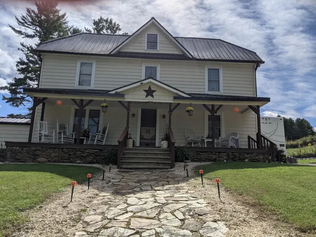 Wild Hare Retreat & Glampers