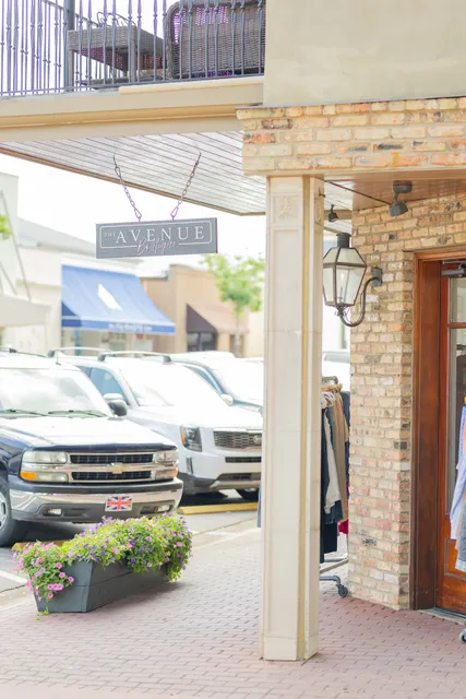 The Avenue Boutique