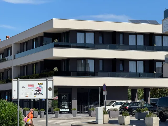 Fly Rooms & Apartments Medulin - 50m from the Beach