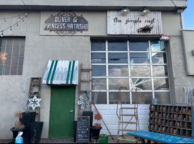 Oliver & Princess Natasha Vintage Shop