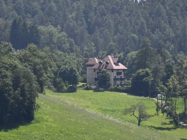 Waldegg Apartments, Ferienwohnungen, Appartamenti