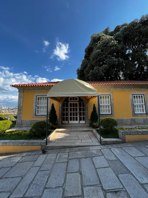 House of Rose Garden