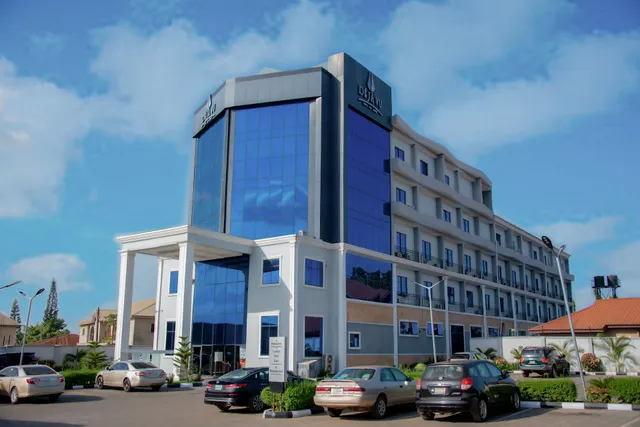 DEJA VU HOTEL AND SUITES