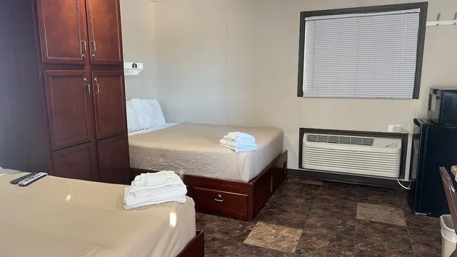 The Armadillo Hotel Karnes City