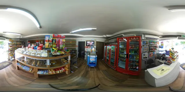 Requin restaurante e marmitaria