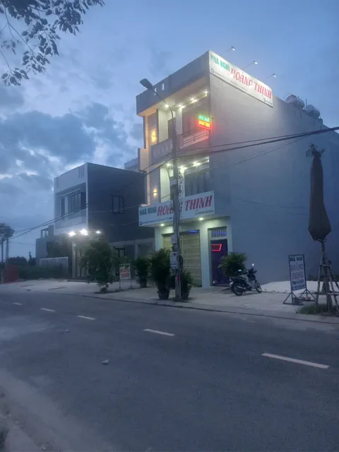 Nhà nghỉ Hoàng Thịnh Quảng Ngãi