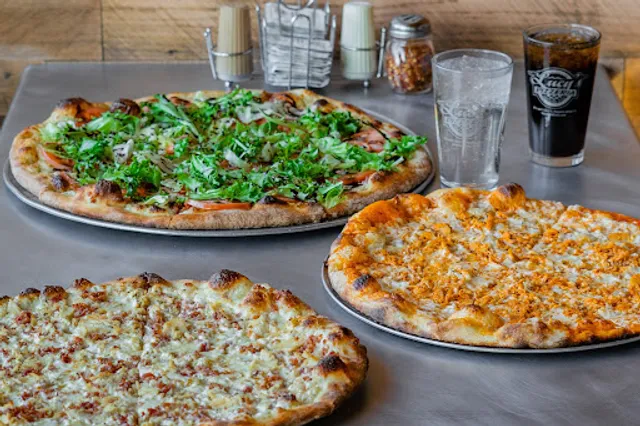 Lucy's New York Style Pizza