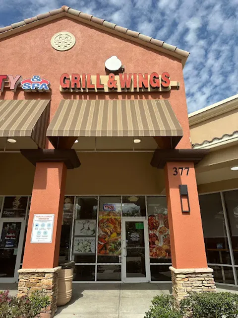 Grill & wings