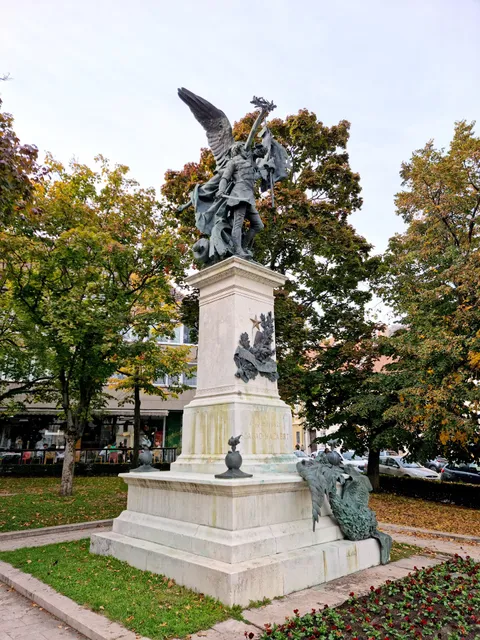 Statue Of The Independence War