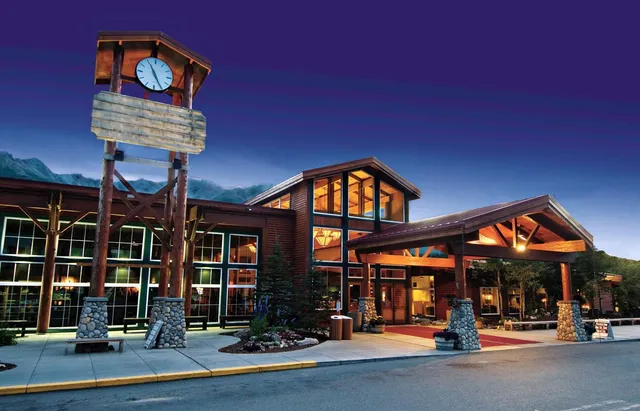 Holland America Denali Lodge