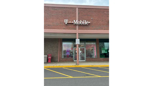 T-Mobile Authorized Retailer