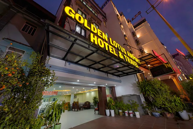 Golden Lotus Airport Hotel & Travel