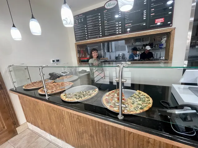 Yaghi's New York Pizzeria & Wagyu Burgers