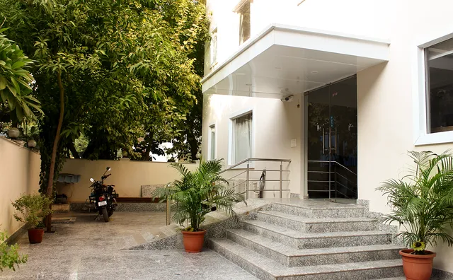 STEPiNN Ess Kay Ess Villa