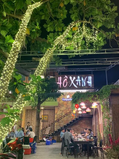 Nhà Hàng Đà Nẵng - Ho Xanh Restaurant