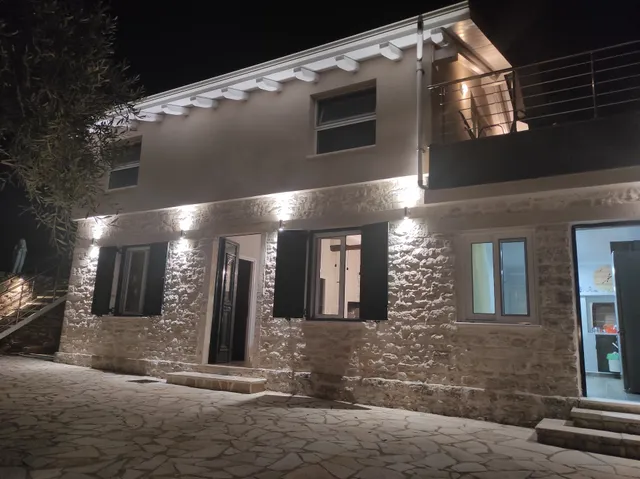 Villa Antonis