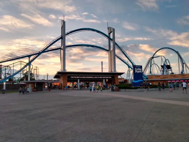 Cedar Point Guest Services