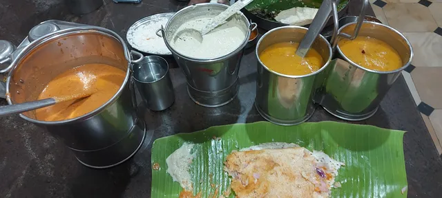 Hotel Mayura Restaurant