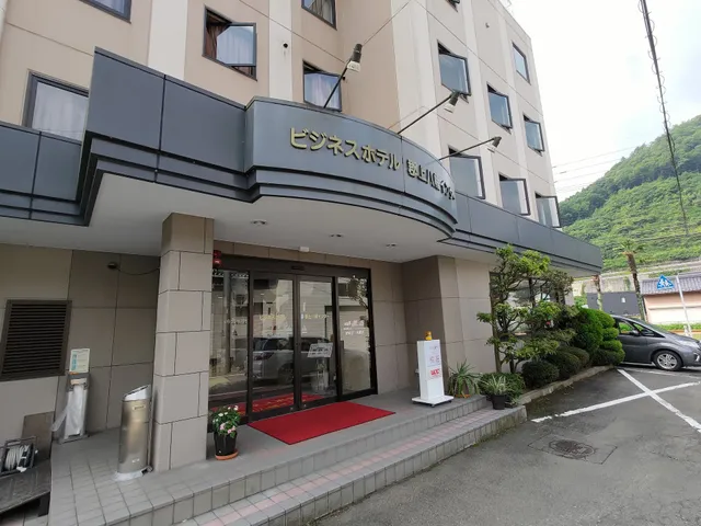 Busines Hotel Gujohachiman Inter