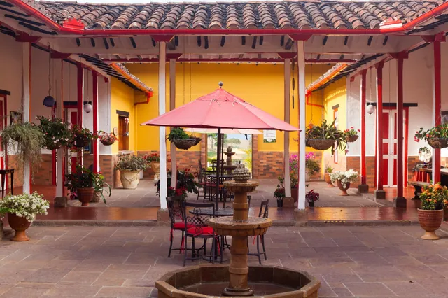 Hotel Hacienda Santa Barbara