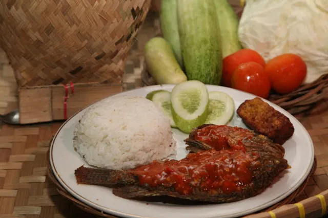 green leaf resto & cafetaria