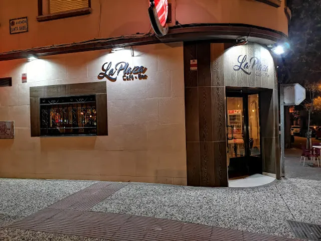 La Plaza café-bar