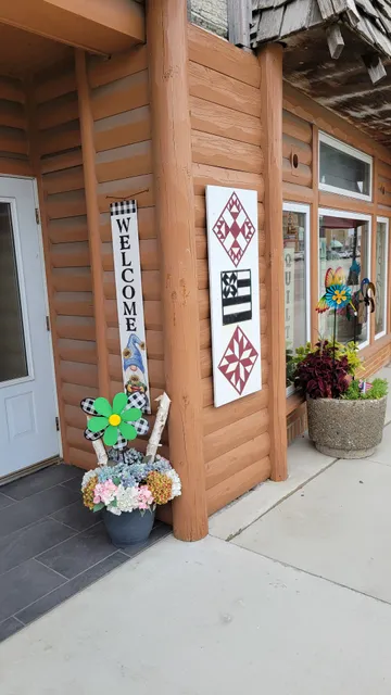 De Ann's Country Village Shop