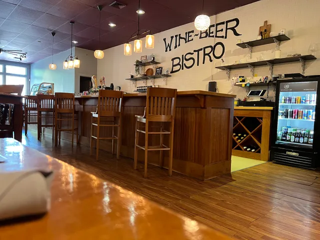 Moi's Center City Bistro