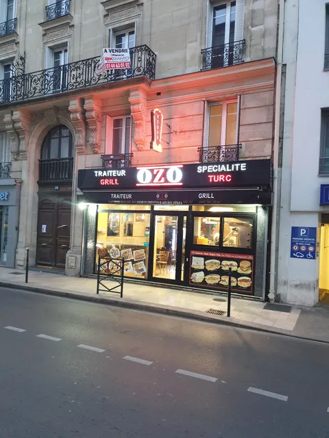 Ozo Grill grillade au feu de bois