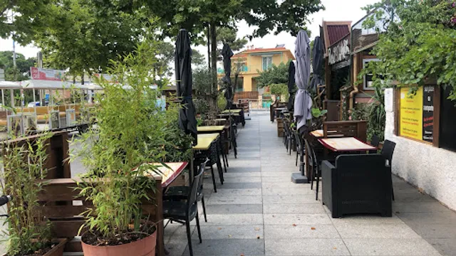 Angkor Royal Restaurant