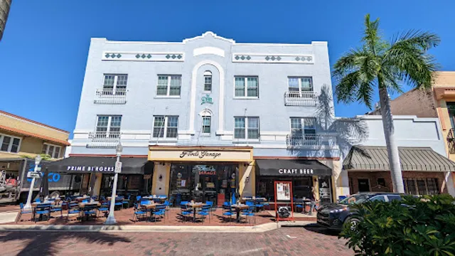 Ford's Garage Ft. Myers