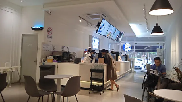 ZUS Coffee - Dataran Sunway, Kota Damansara