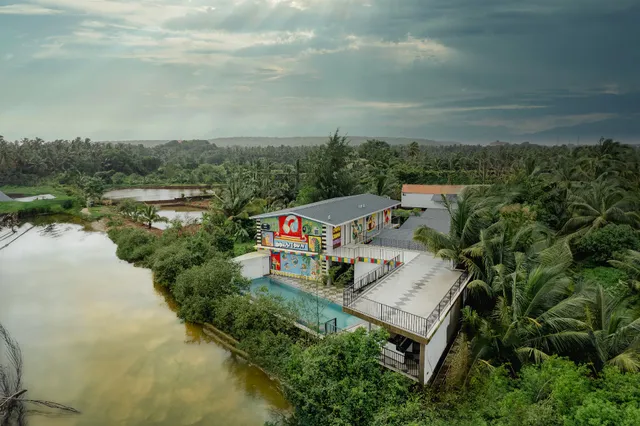 Downtown Hostel Arambol by the River