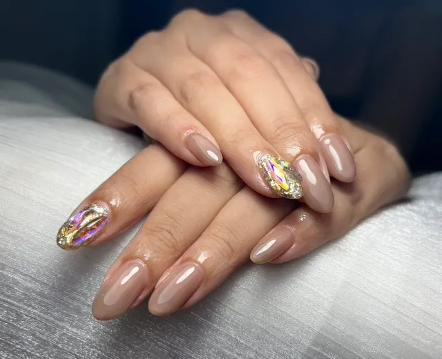 Million Nails & Spa