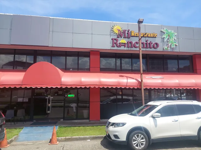 Mi Ranchito | Villa Lucre