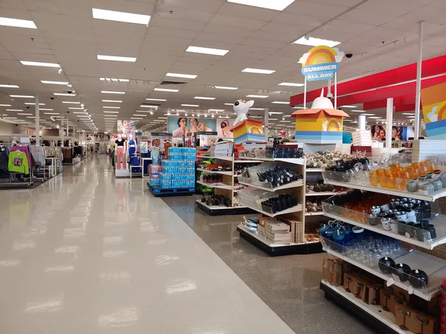 Broad Creek Shopping Center