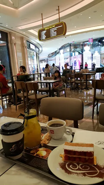 Passion by Gérard Dubois Galaxy Macau Store