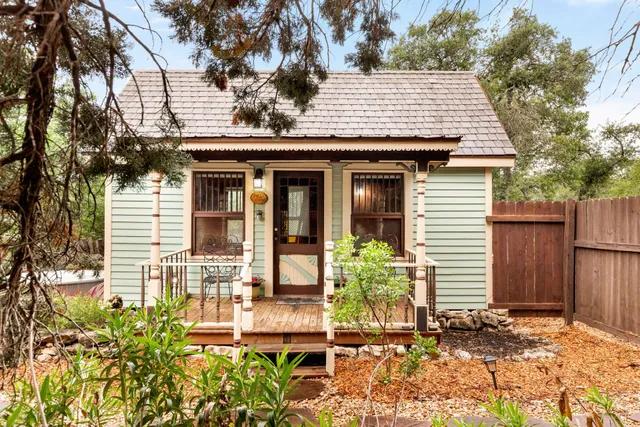 The Homestead Cottages