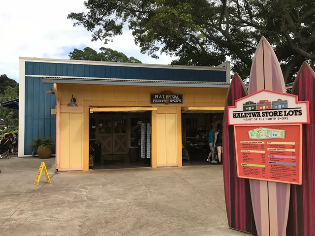 Haleiwa fruit stand