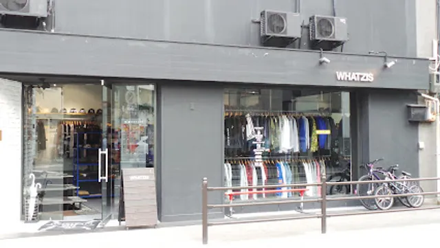WHATZIS 大阪店