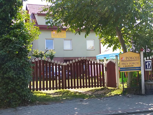 At the Port. Accommodations