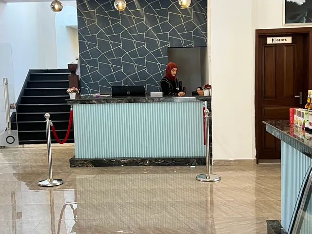 AL-YUSRA PALM TREE HOTEL