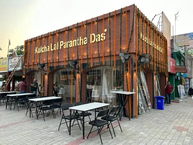 Kulcha Lal Parantha Das