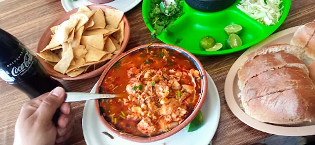 Menuderia Y Birrieria Estilo Guanajuato