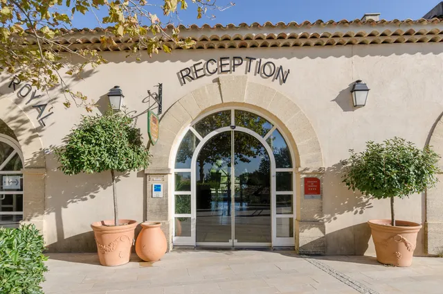 Pierre & Vacances Village Club Pont Royal en Provence