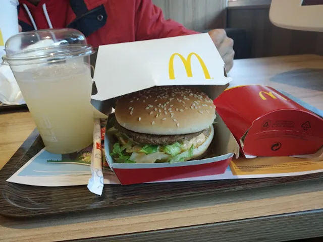 McDonald's - LeiriaShopping