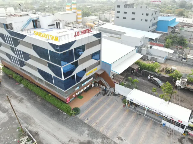 J D Hotel & Guest House