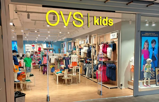 CENTRE COMMERCIAL LE ROND POINT