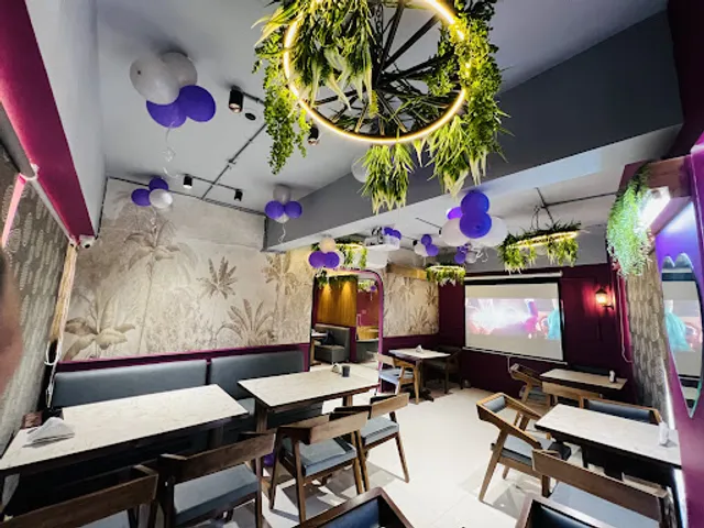 THE HEART CAFE Nikol